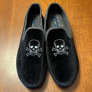 Men’s Club Room Slip-on Shoes, Velvet Texture, Skull and Crossbones! Size M8/9
